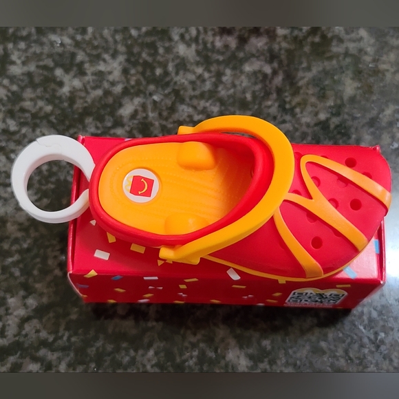 McDonald's x Crocs Red/Yellow McDonald's Logo Keychain w/ Sticker Sheet - Picture 4 of 10